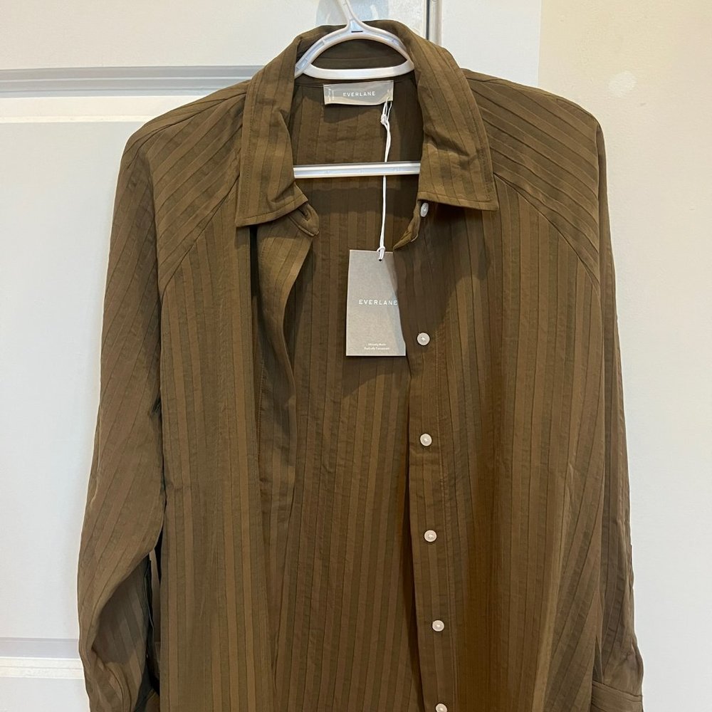 Everlane Button Up
